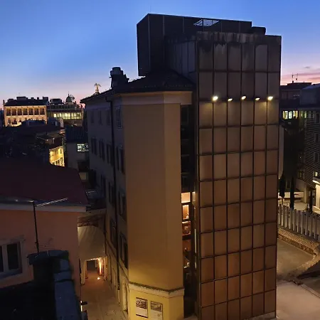 Apartment Evie - Central Historical Quarter Rijeka Exterior photo