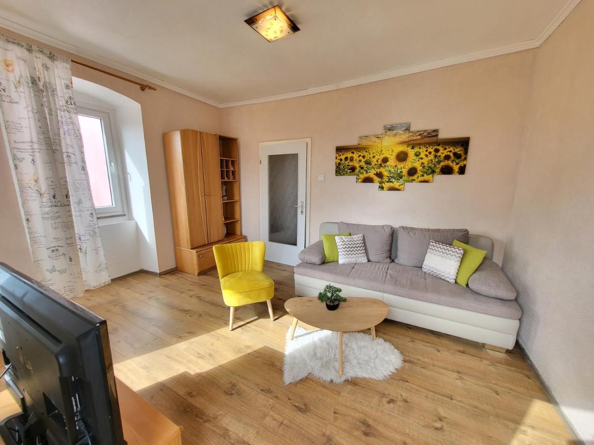 Apartment Evie - Historical Quarter *