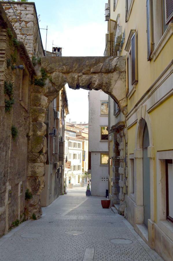 Evie - Historical Quarter Apartment Rijeka